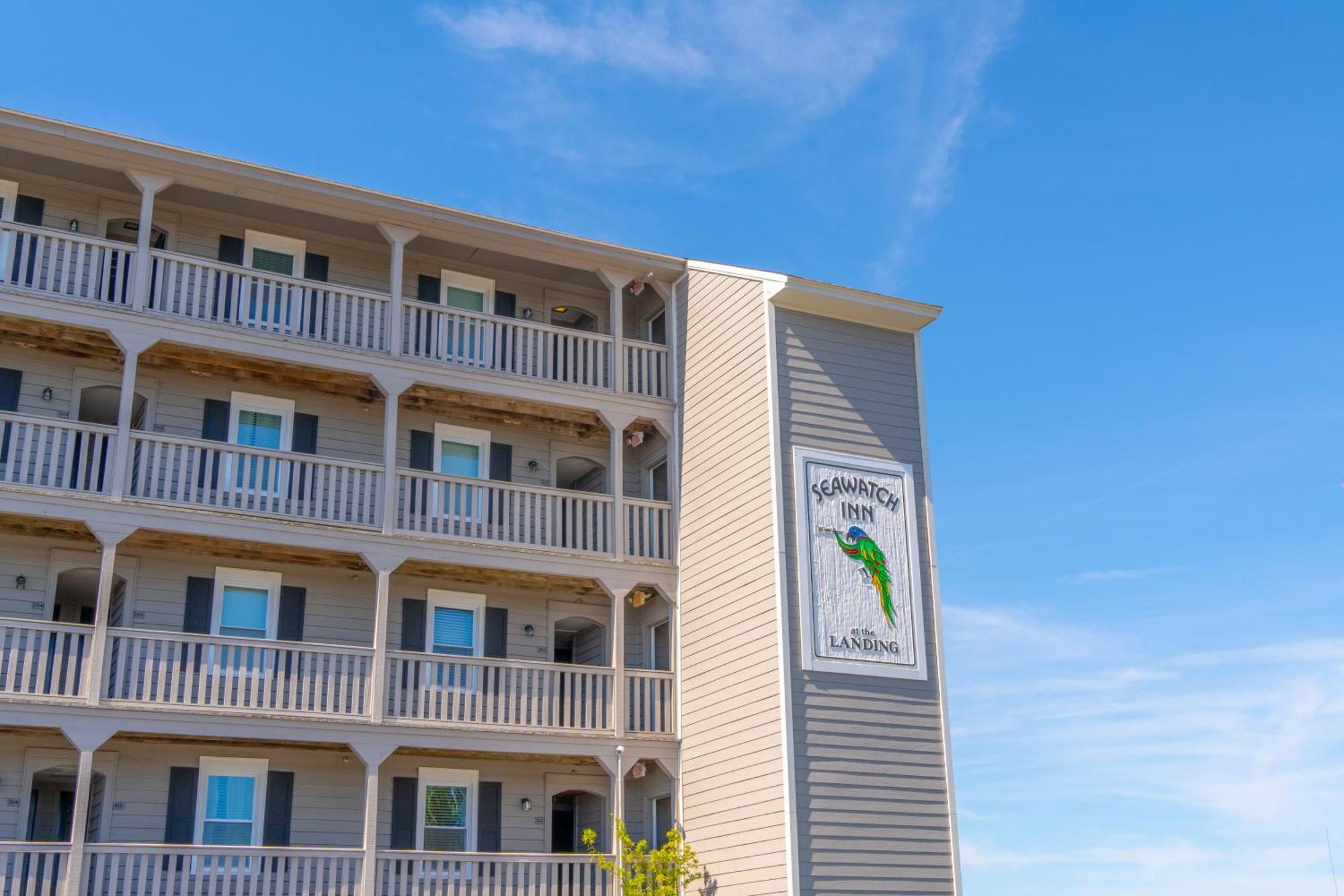 Sea Watch Inn At The Landing Garden City 外观 照片