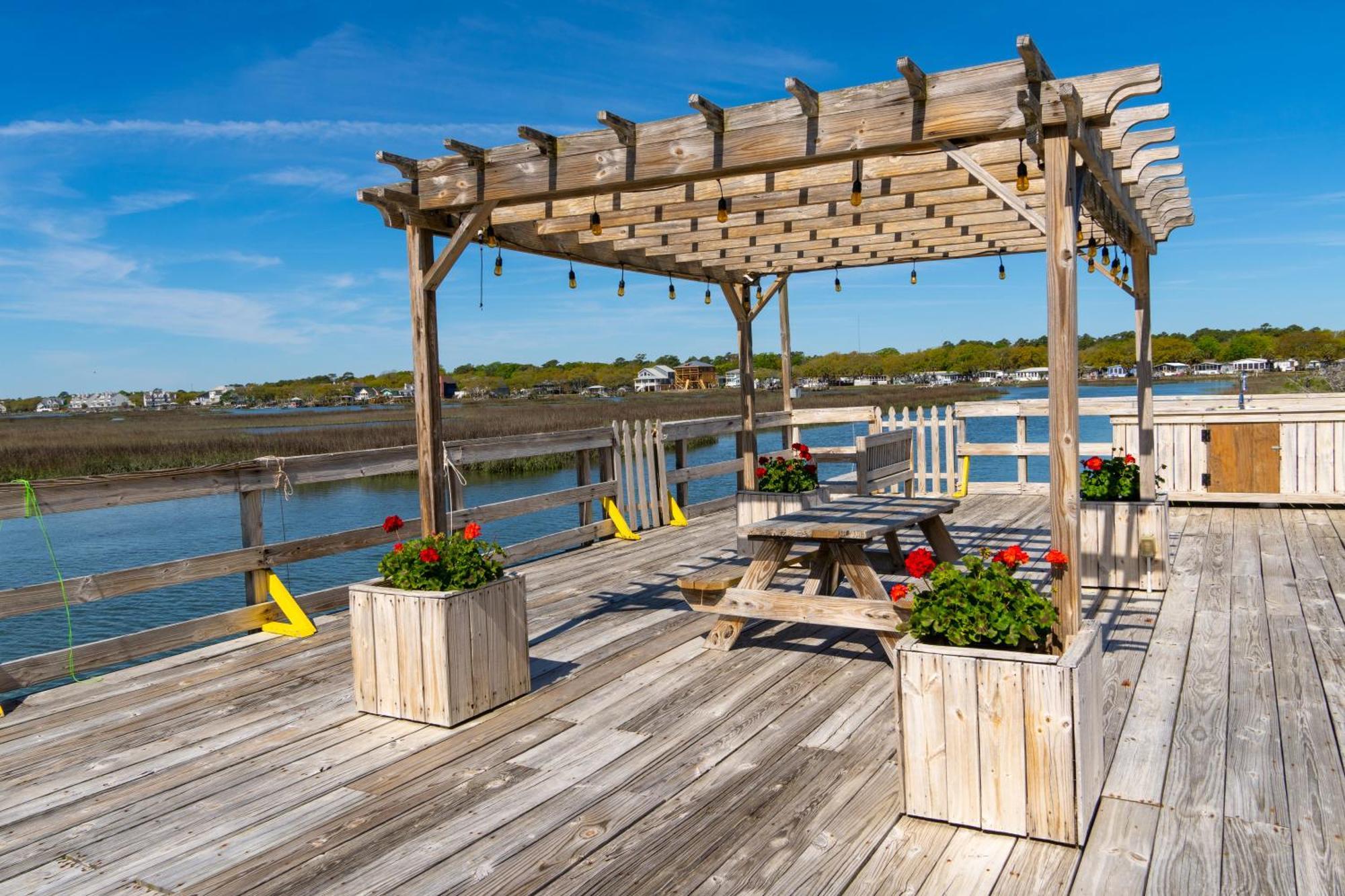 Sea Watch Inn At The Landing Garden City 外观 照片