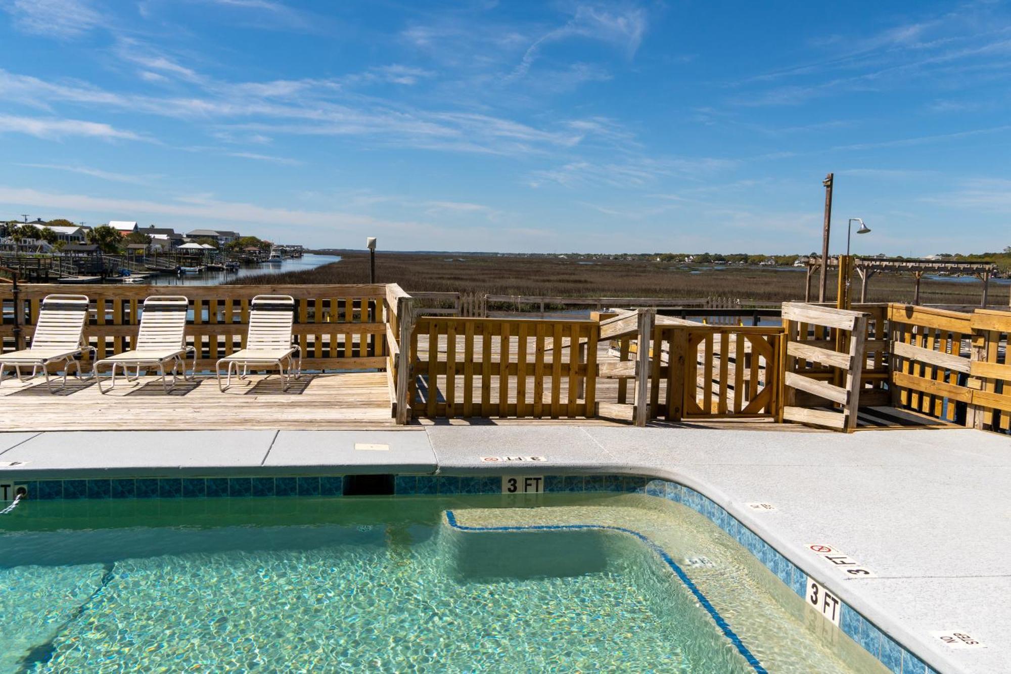 Sea Watch Inn At The Landing Garden City 外观 照片