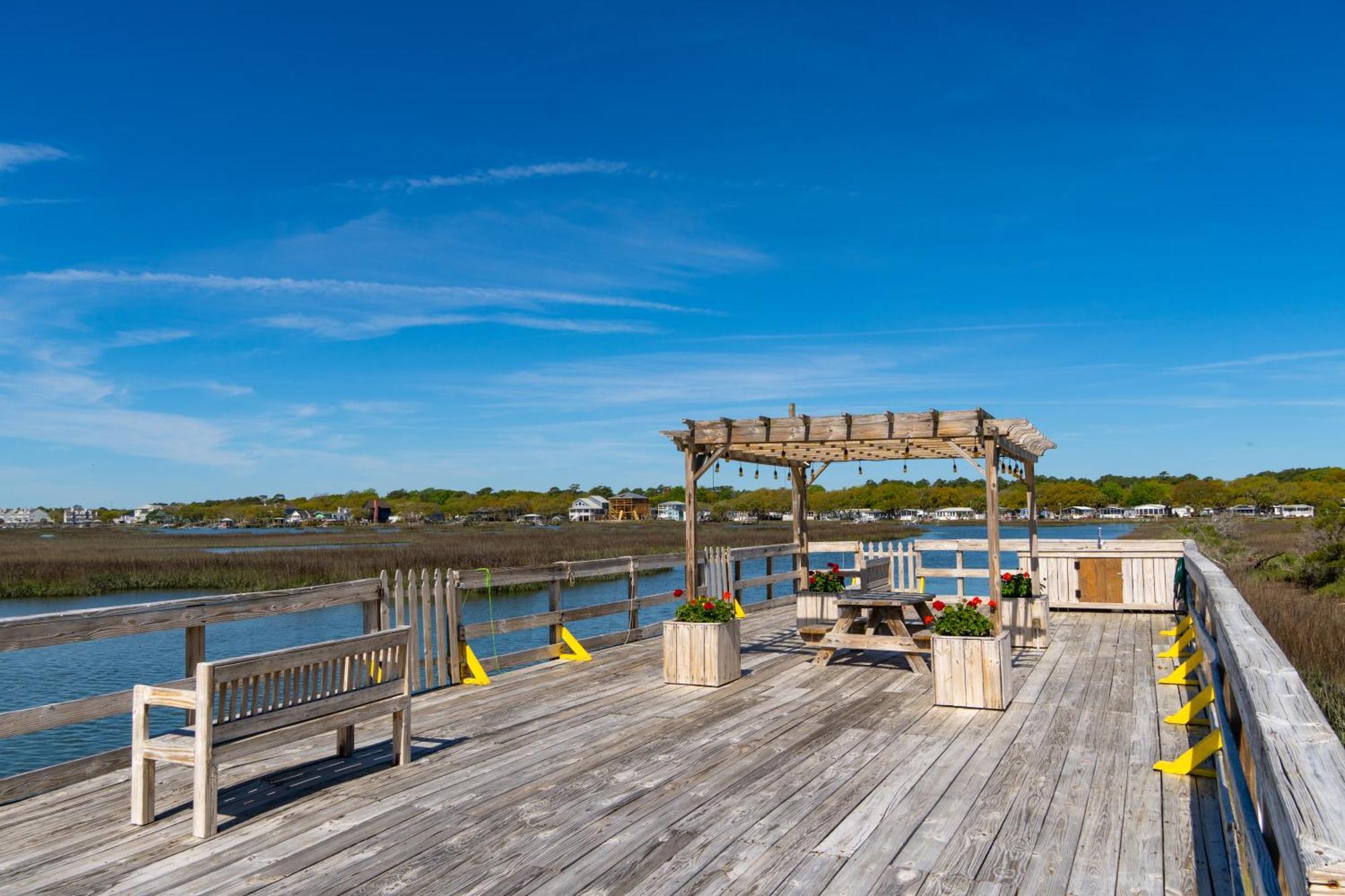 Sea Watch Inn At The Landing Garden City 外观 照片